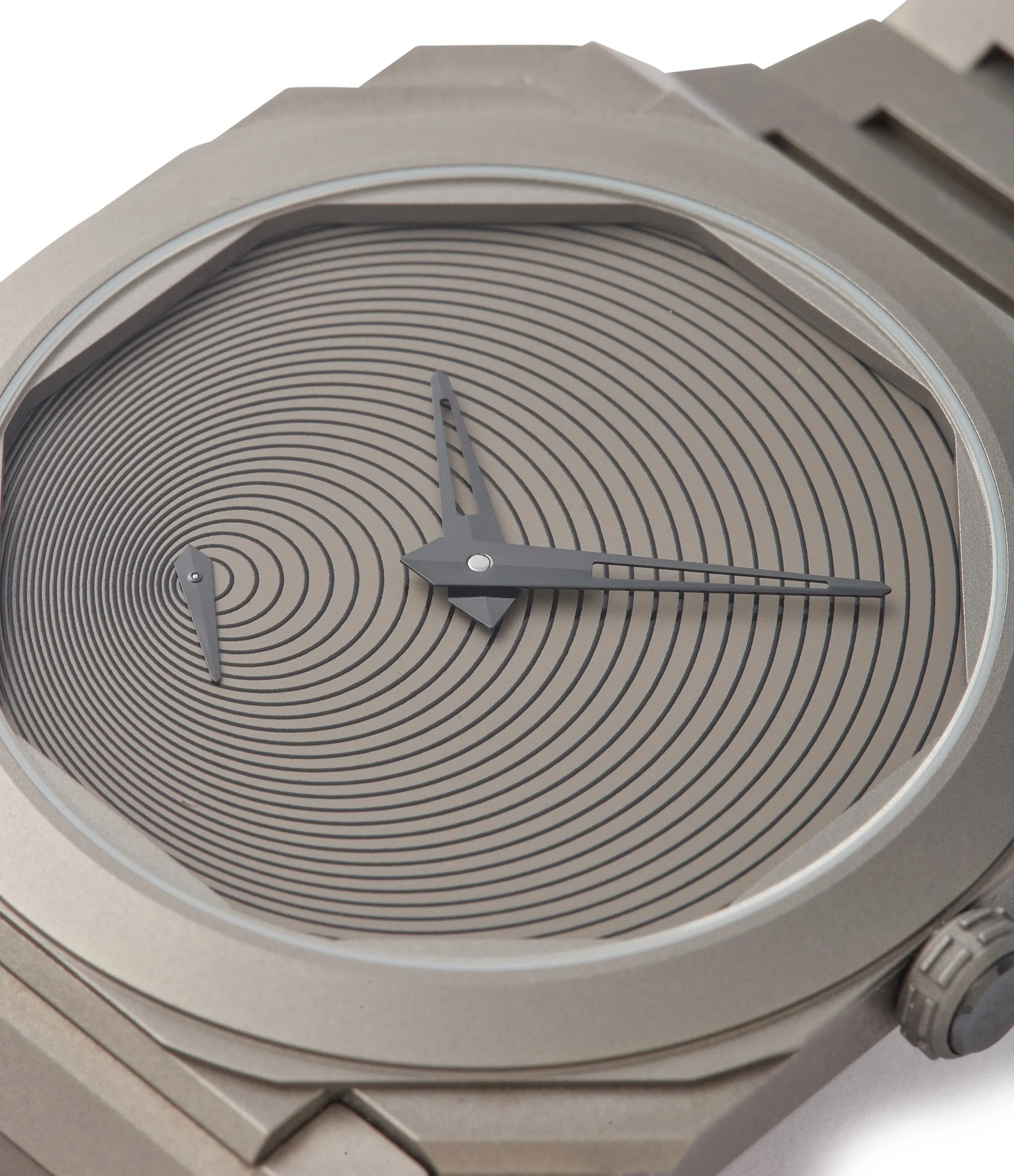 Octo Finissimo Automatic | Tadao Ando Edition | Titanium
