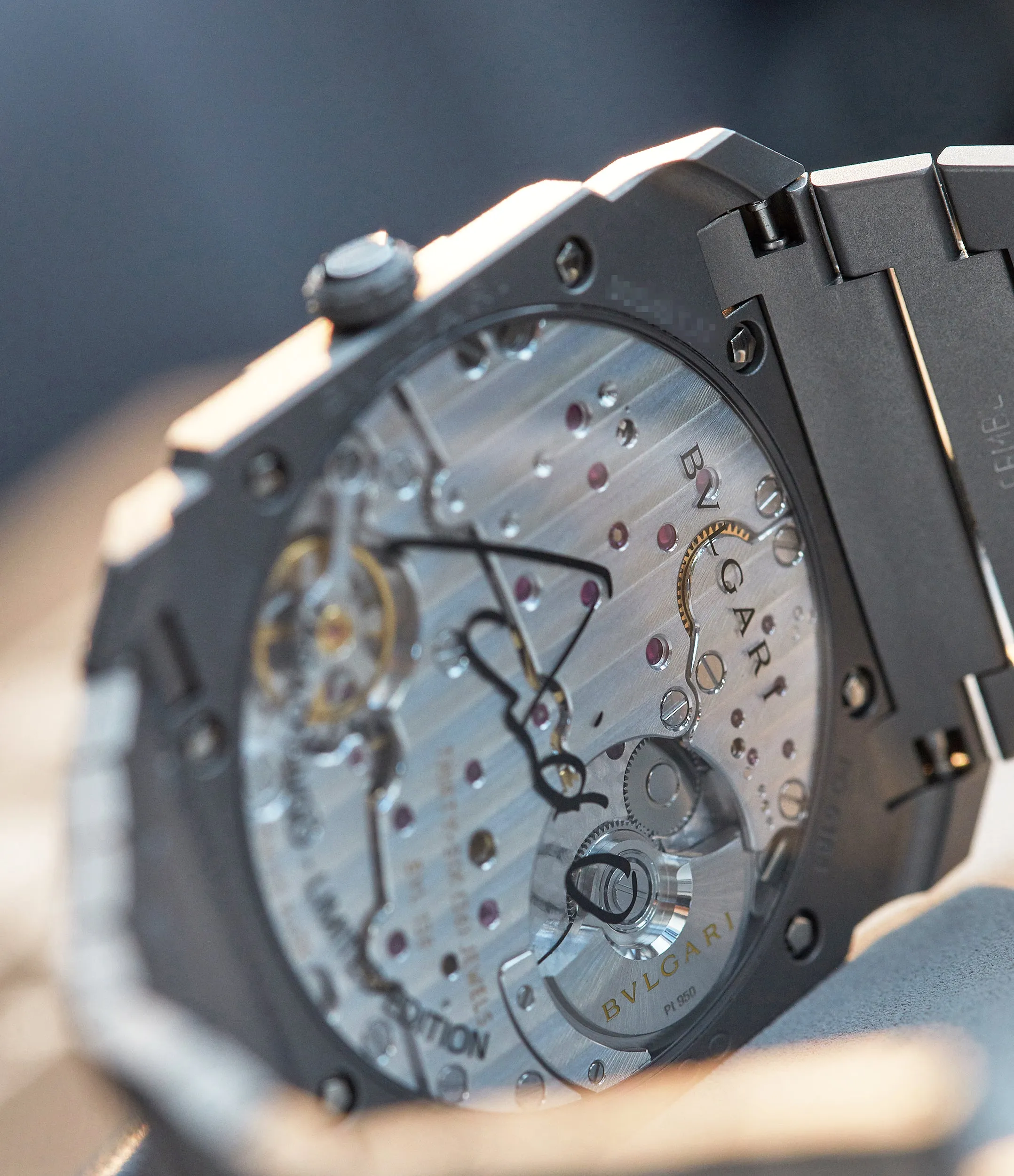 Octo Finissimo Automatic | Tadao Ando Edition | Titanium